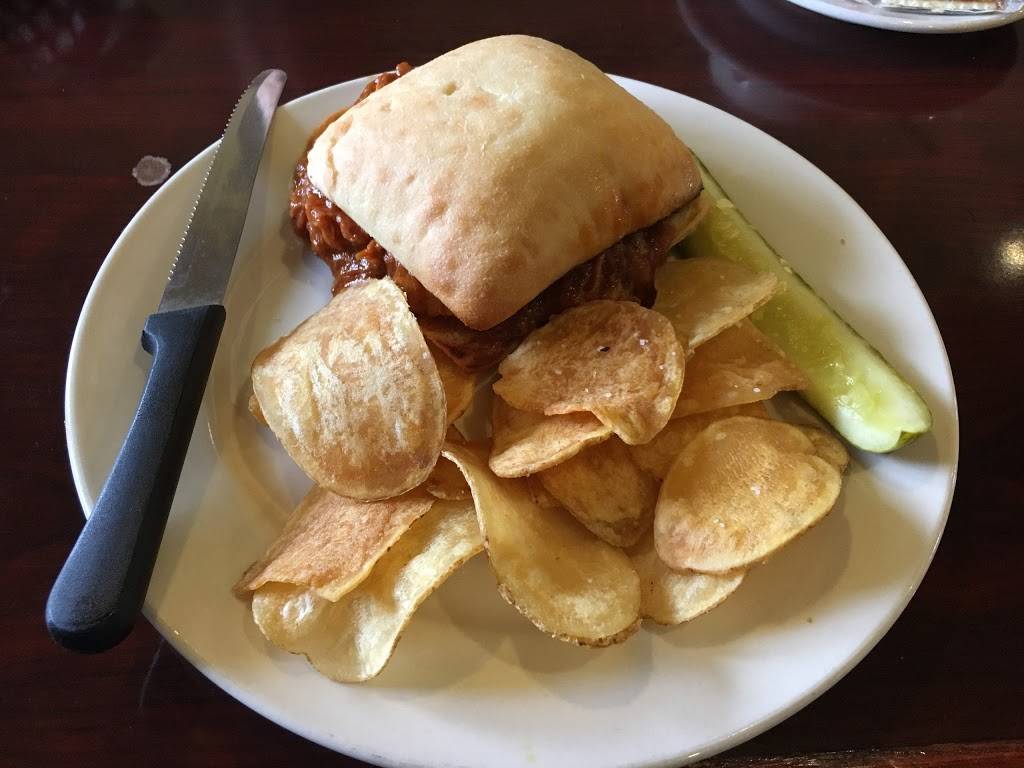 Clear Lake Grill | restaurant | 4450 Clear Lake Rd, Grass Lake, MI 49240, USA | 7344758883 OR +1 734-475-8883