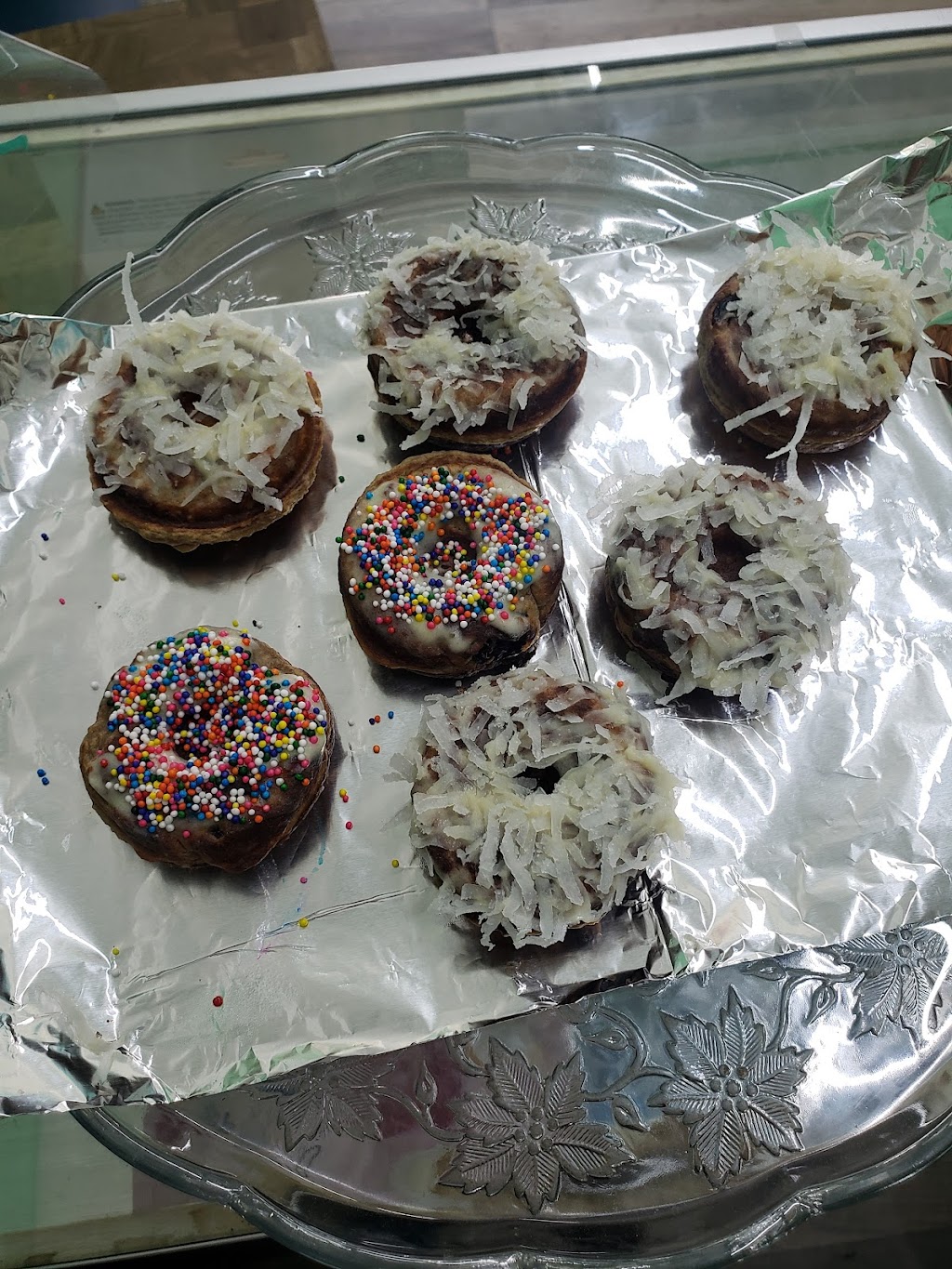 Victoria’s Nutrition | meal takeaway | 721 E Manchester Ave, Los Angeles, CA 90001, USA | 2133593473 OR +1 213-359-3473