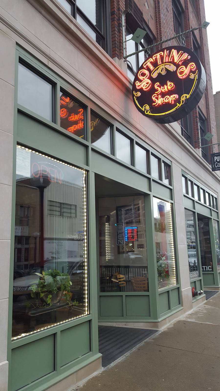 Sottinis Sub Shop | meal takeaway | 205 S 4th Ave, Ann Arbor, MI 48104, USA | 7347697827 OR +1 734-769-7827