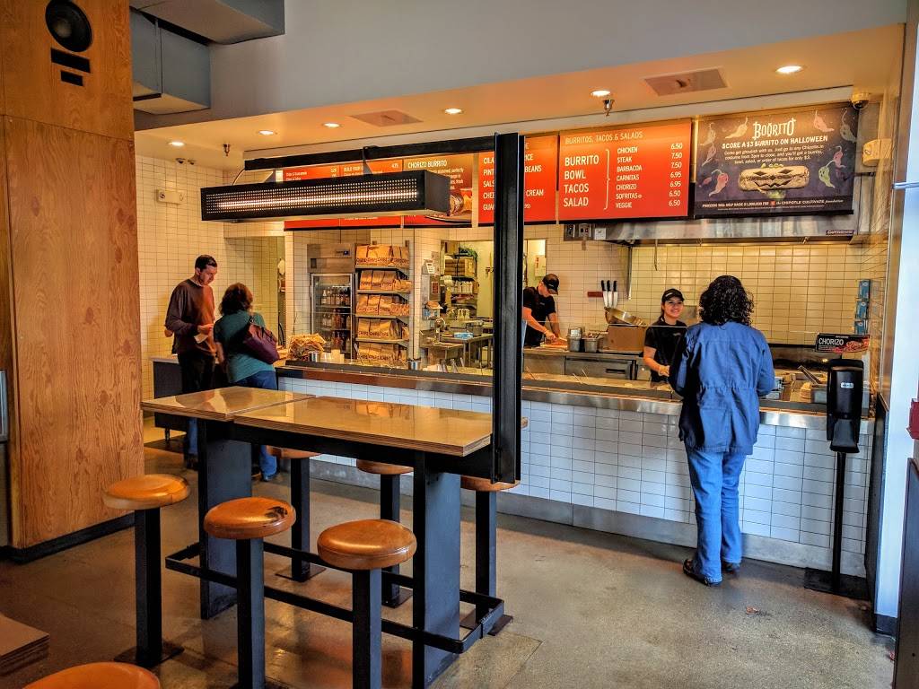 Chipotle Mexican Grill | restaurant | 1936 N Illinois 83, Round Lake Beach, IL 60073, USA | 8475434266 OR +1 847-543-4266