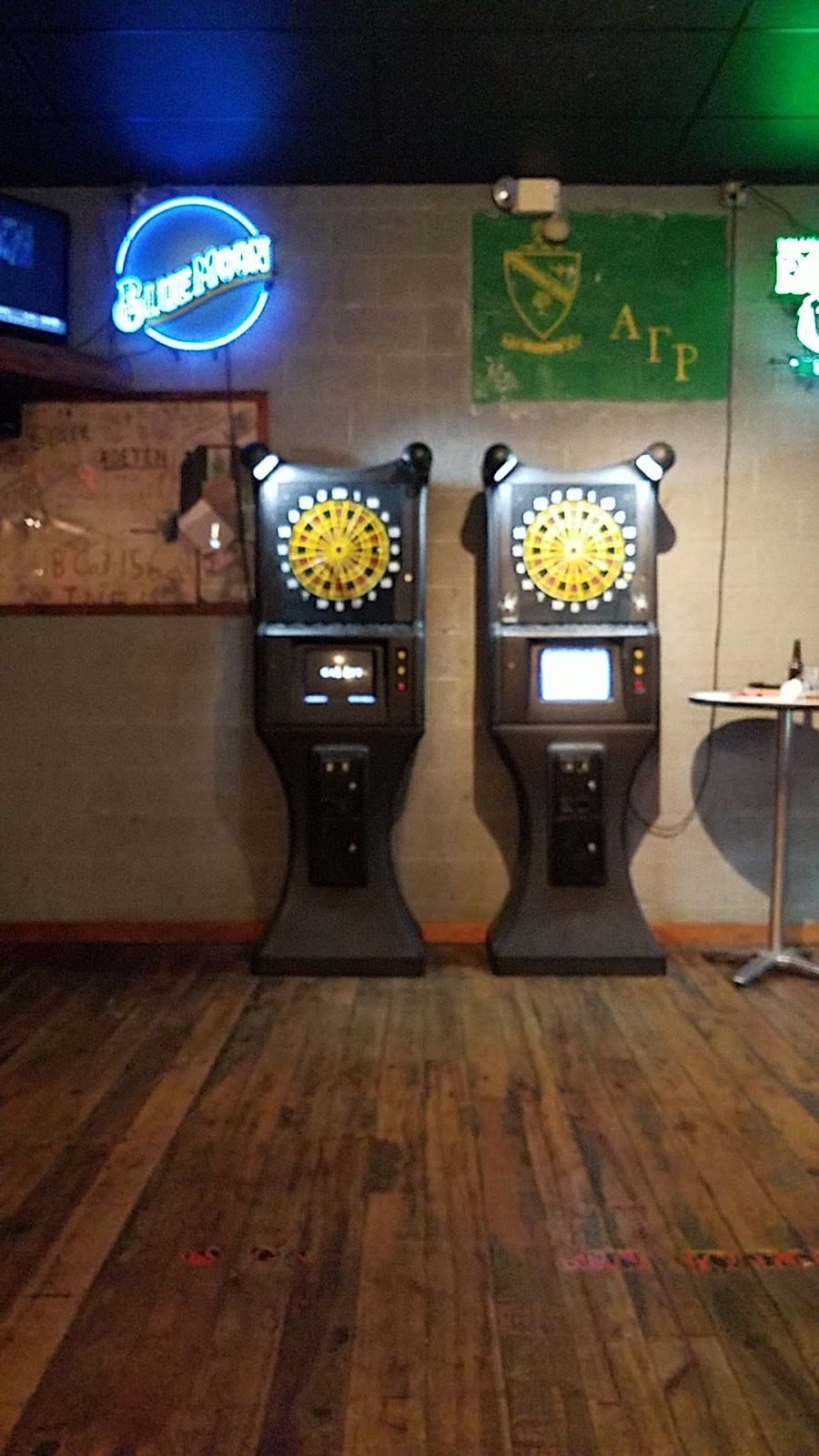 Dawg House Sports Grill | restaurant | 102 N Homer St, Ruston, LA 71270, USA | 3185131188 OR +1 318-513-1188