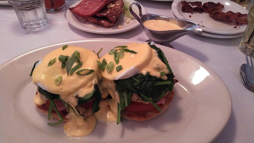 J.D. Hoyts Supper Club | restaurant | 301 N Washington Ave, Minneapolis, MN 55401, USA | 6123381560 OR +1 612-338-1560