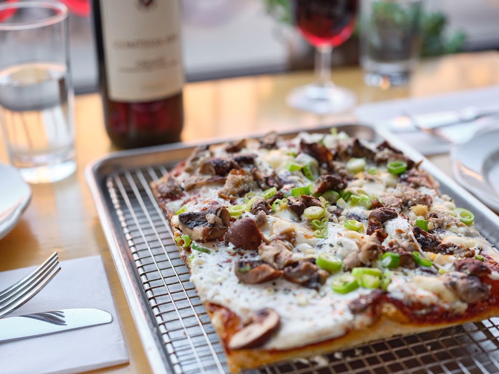 Brooklyn Pan Pizza UES | restaurant | 1198 1st Ave., New York, NY 10065, USA | 6467985285 OR +1 646-798-5285