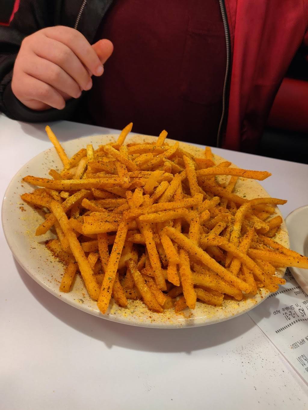 Steak n Shake | restaurant | 18627 US-19, Clearwater, FL 33764, USA | 7275356605 OR +1 727-535-6605