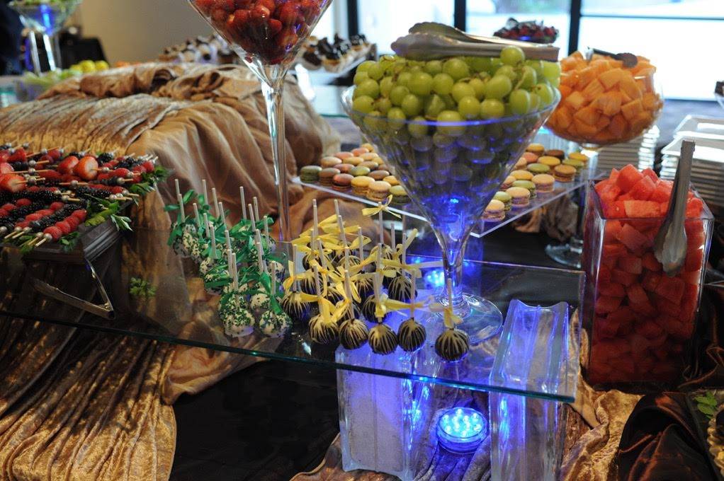 Balabusta Catering | restaurant | 5521 Reseda Blvd #106, Tarzana, CA 91356, USA | 8183443417 OR +1 818-344-3417