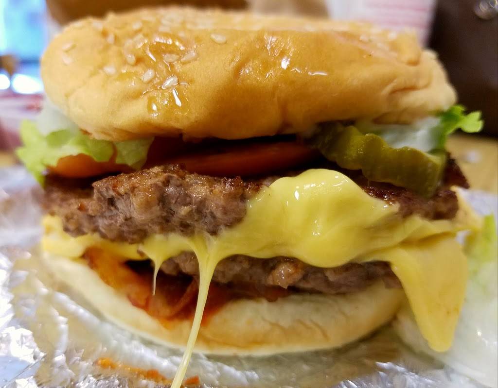 Five Guys | meal takeaway | 170 Bath Rd, Brunswick, ME 04011, USA | 2074064359 OR +1 207-406-4359