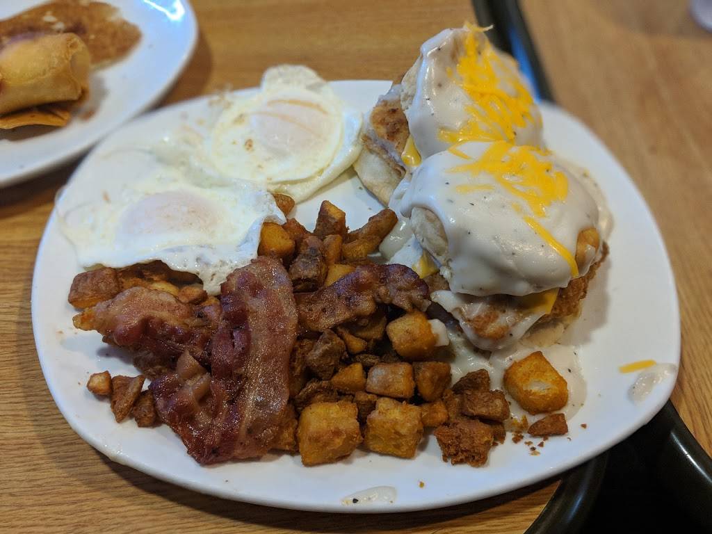 Perkins Restaurant & Bakery | restaurant | 999 Vann Dr, Jackson, TN 38305, USA | 7316619224 OR +1 731-661-9224