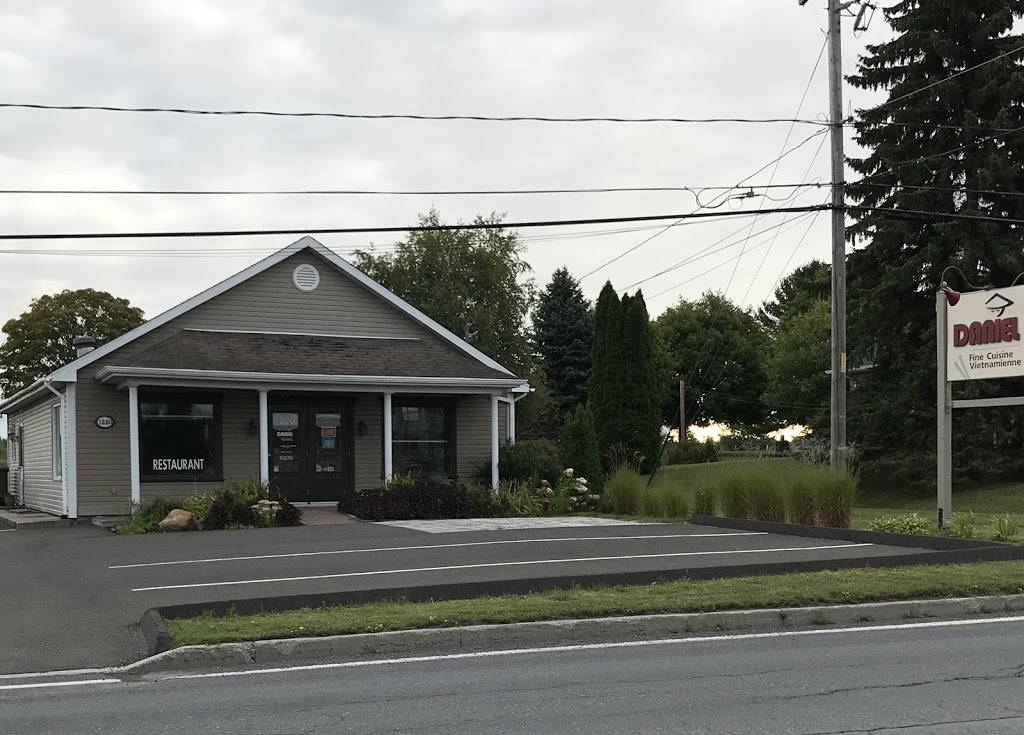 Daniel fine cuisine vietnamienne | restaurant | 1220 Boulevard Foucault, Saint-Charles-de-Drummond, QC J2C 1B1, Canada | 8194782067 OR +1 819-478-2067