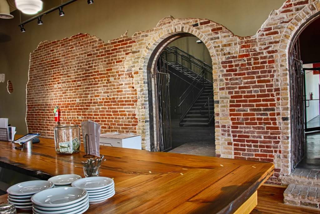 Curb Side Coffee House (Now Good Strangers) | cafe | 114 W 2nd St, Taylor, TX 76574, USA | 5125955656 OR +1 512-595-5656