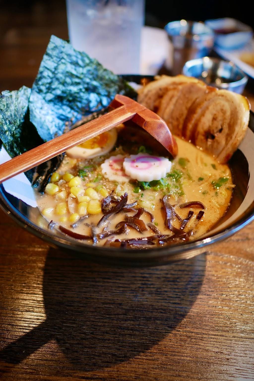Akira Ramen & Izakaya | restaurant | 8133-A Honeygo Blvd, Nottingham, MD 21236, USA | 4108703243 OR +1 410-870-3243