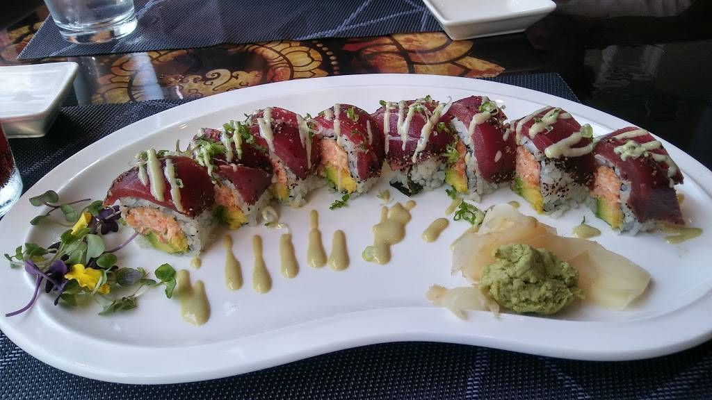 Koi Sushi | night club | 136 Main St, Sayville, NY 11782, USA | 6315630777 OR +1 631-563-0777