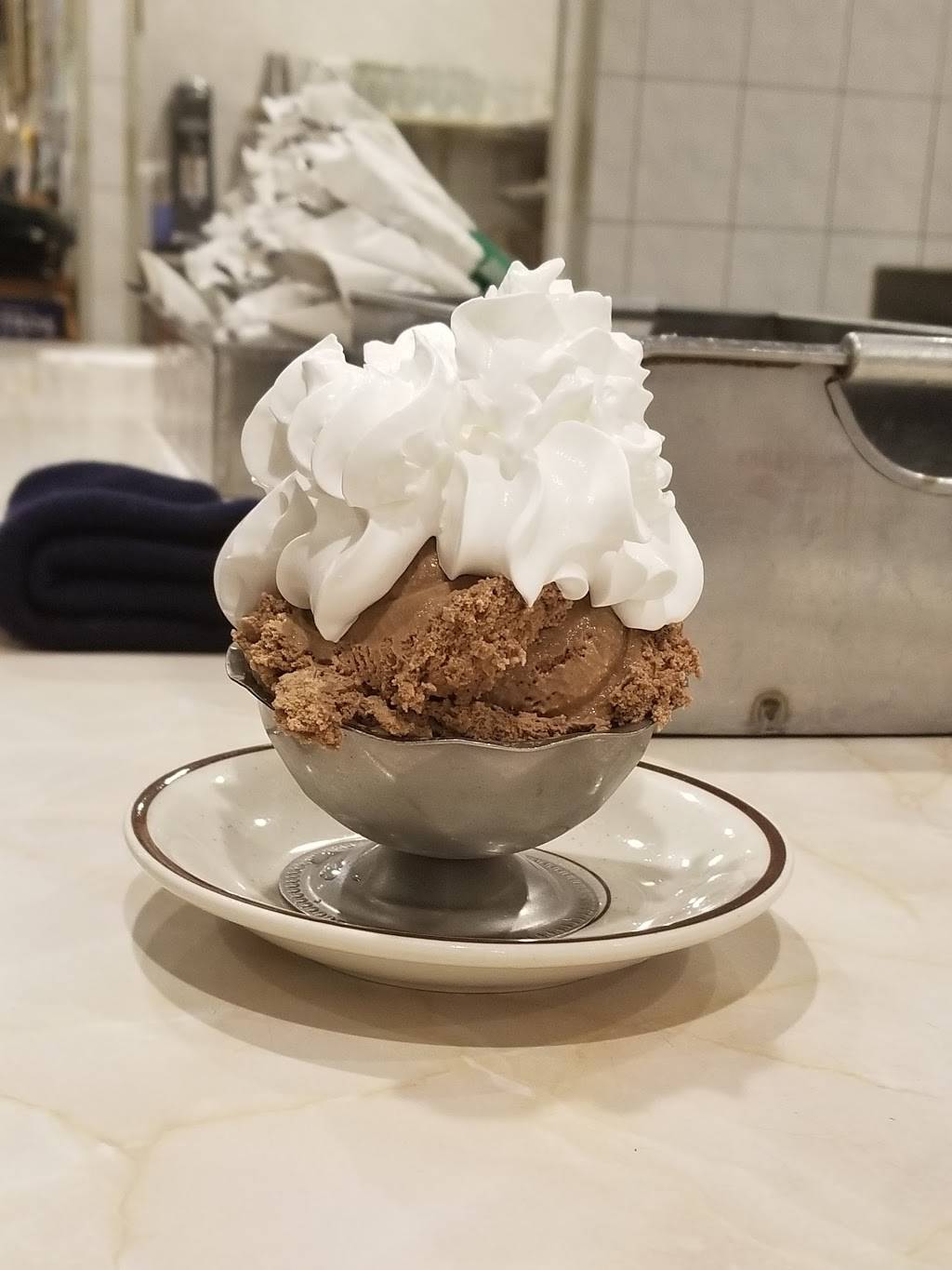 Petros Restaurant | restaurant | 6525 Indianapolis Blvd, Hammond, IN 46320, USA | 2198445951 OR +1 219-844-5951