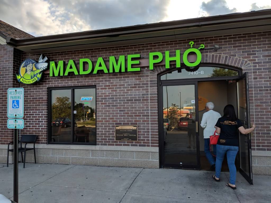 Madame Pho | restaurant | 7410 118th Ave, Kenosha, WI 53142, USA | 2629999669 OR +1 262-999-9669