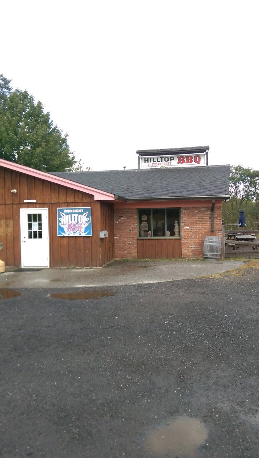 Hilltop BBQ | restaurant | 12 Rae Palmer Rd, Moodus, CT 06469, USA | 8608731234 OR +1 860-873-1234