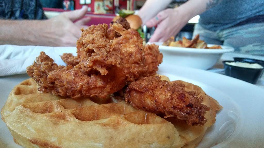 Rockabillies | restaurant | 12363 W 64th Ave, Arvada, CO 80004, USA | 3034211799 OR +1 303-421-1799