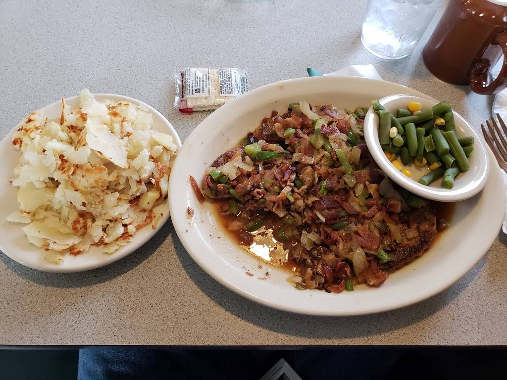 City Limits Family Restaurant | restaurant | 906 S Main St, Maquoketa, IA 52060, USA | 5636529709 OR +1 563-652-9709