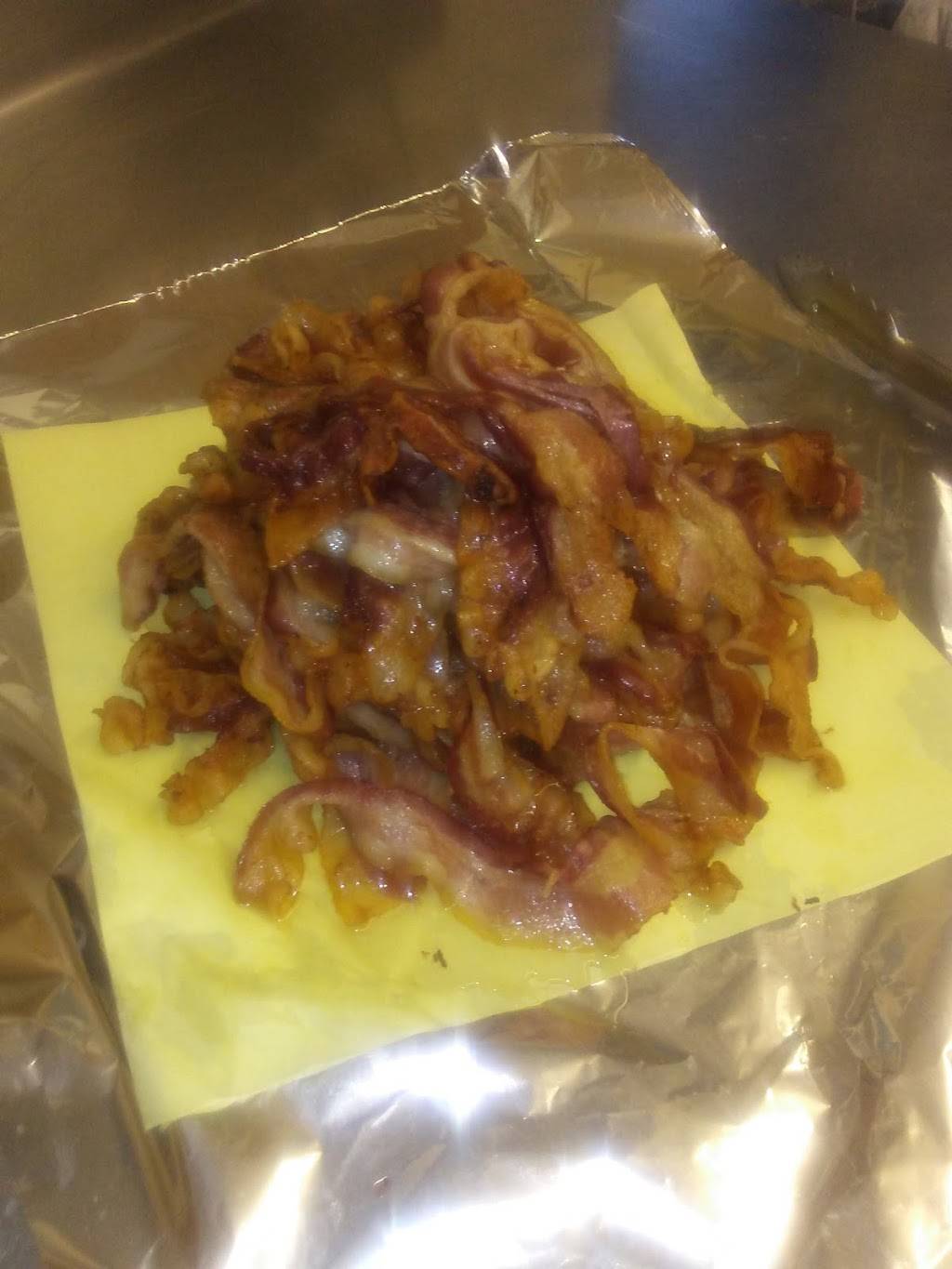 Zollies Restaurant | restaurant | 1100 N York St, Muskogee, OK 74403, USA | 9186834690 OR +1 918-683-4690