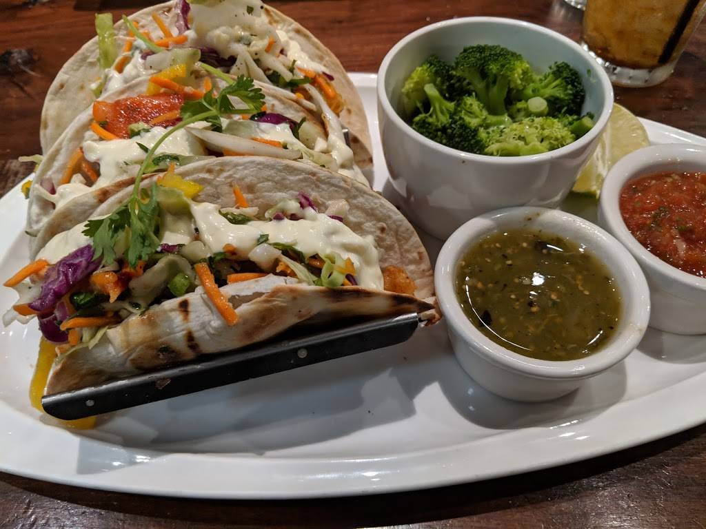 Market District Kitchen & Bar | restaurant | 2250 E Main St, Bexley, OH 43209, USA | 6145916638 OR +1 614-591-6638