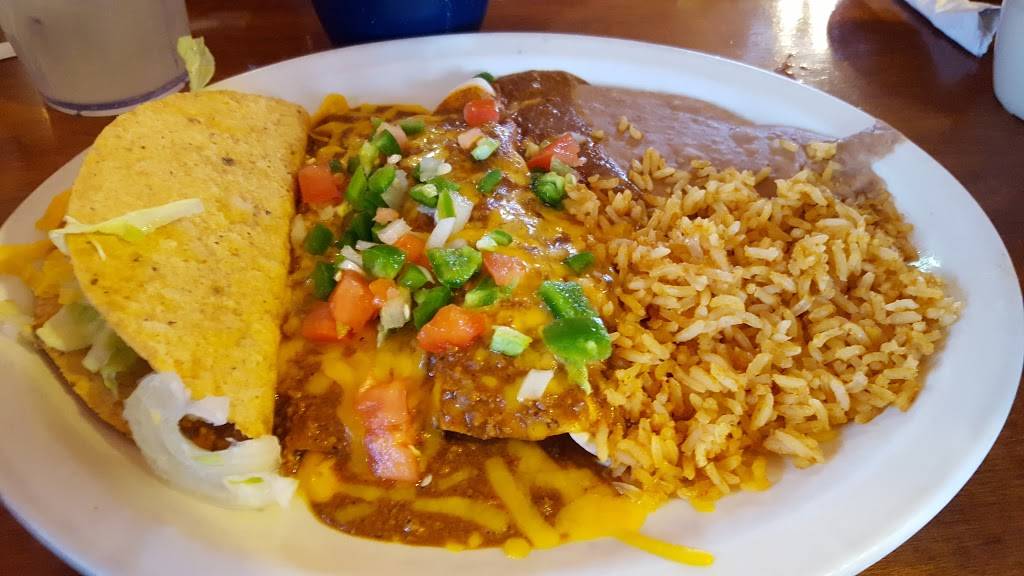 Herreras | restaurant | 2853 W Illinois Ave, Dallas, TX 75233, USA | 2143306426 OR +1 214-330-6426