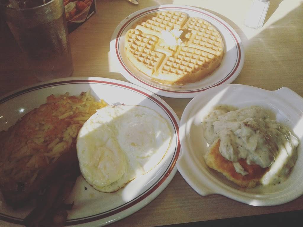 Huddle House | restaurant | 2424 E, US-76, Marion, SC 29571, USA | 8432750370 OR +1 843-275-0370