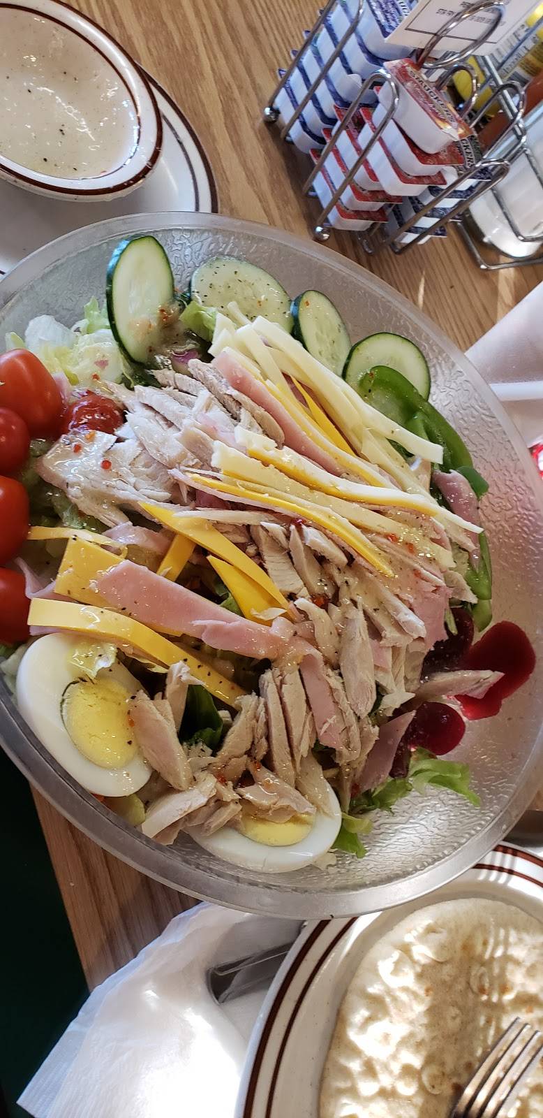 Andarys Grill | restaurant | 20658 Hall Rd, Clinton Twp, MI 48038, USA | 5869549380 OR +1 586-954-9380