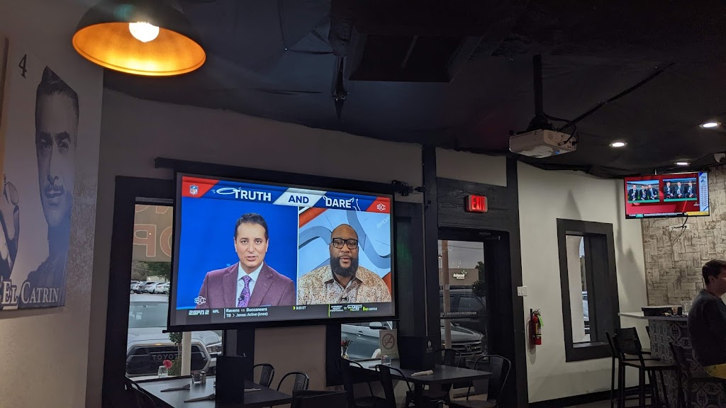 El Catrin Restaurant & Bar | restaurant | 21 Brees Blvd, San Antonio, TX 78209, USA | 2105001347 OR +1 210-500-1347