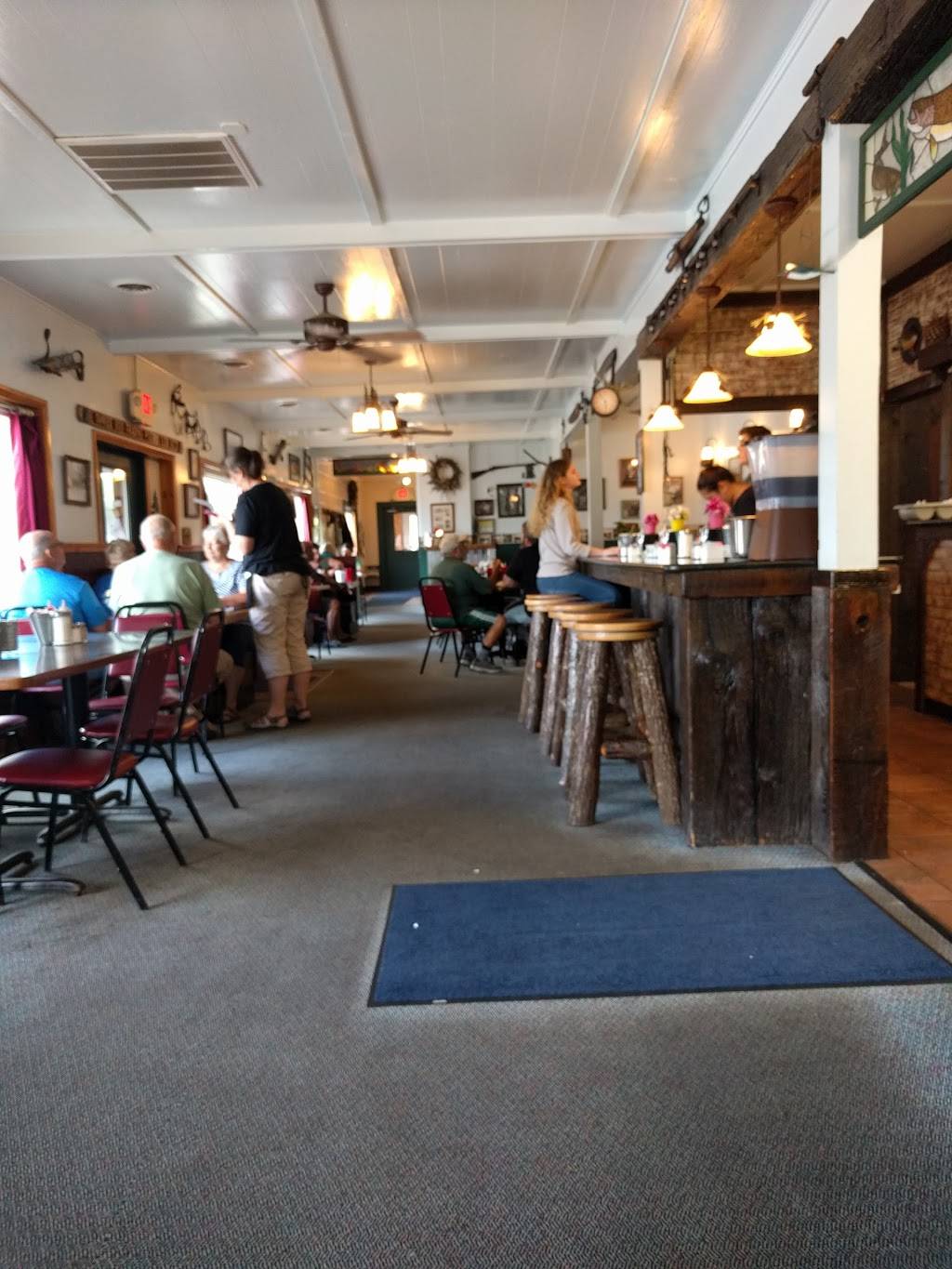 Yankee Boy Restaurant | restaurant | 5026 US-131, South Boardman, MI 49680, USA | 2313692821 OR +1 231-369-2821