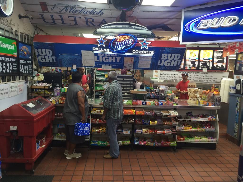 Lisas Chicken | restaurant | 2315 NW 24th St, Fort Worth, TX 76164, USA | 8176265080 OR +1 817-626-5080