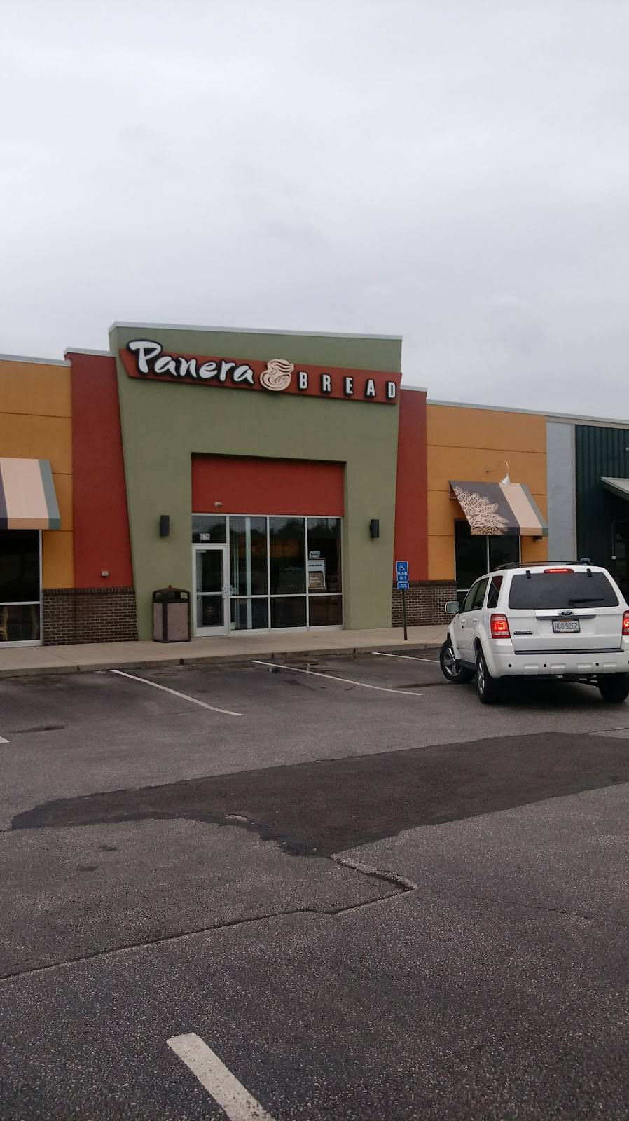 Panera Bread | bakery | 876 Eastgate N Dr, Cincinnati, OH 45245, USA | 5134211980 OR +1 513-421-1980