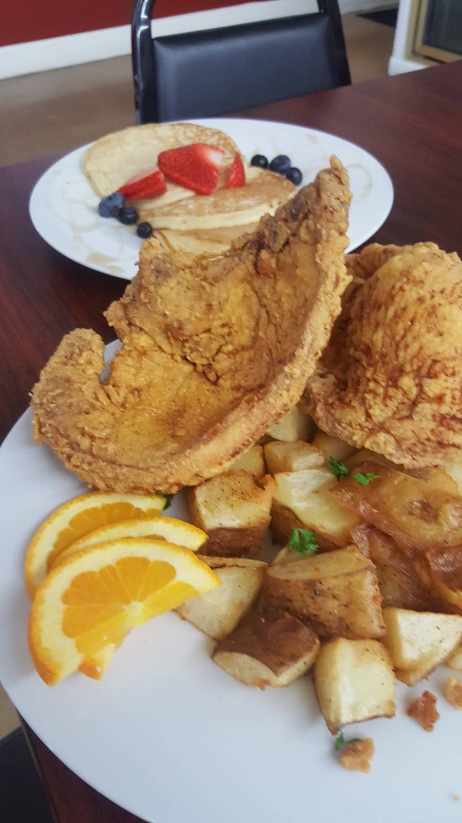 Not Your Mamas Kitchen | restaurant | 1701 E Compton Blvd, Compton, CA 90221, USA | 3109338896 OR +1 310-933-8896