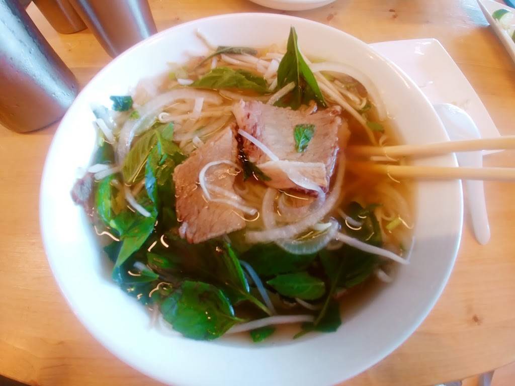 Pho Legend | restaurant | 209 Vermont Ave, Los Angeles, CA 90004, USA | 2133813300 OR +1 213-381-3300