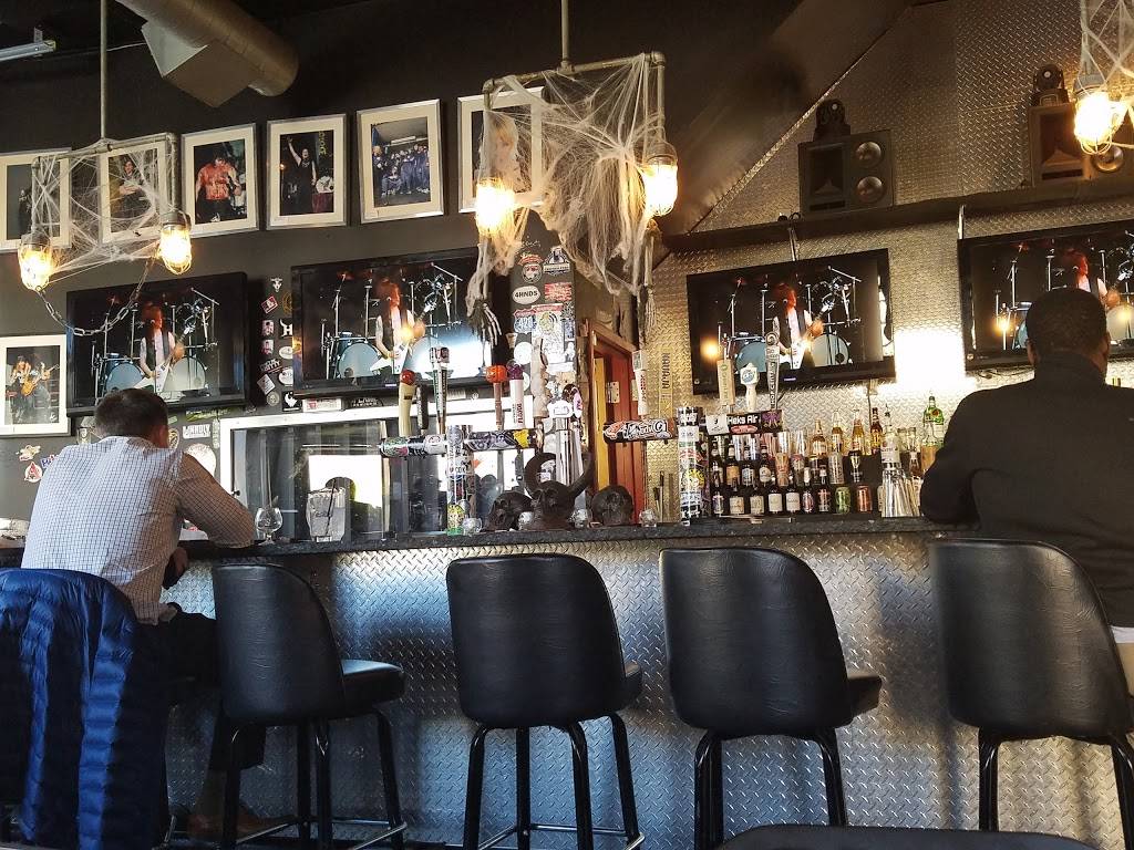 Lockdown Bar & Grill | restaurant | 1024 N Western Ave, Chicago, IL 60622, USA | 7734515625 OR +1 773-451-5625