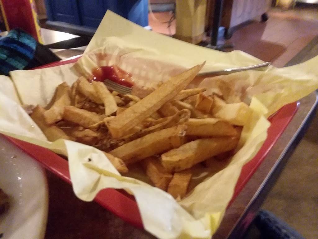 Hickory House BBQ | restaurant | 626 N Mission St, Sapulpa, OK 74066, USA | 9182247830 OR +1 918-224-7830