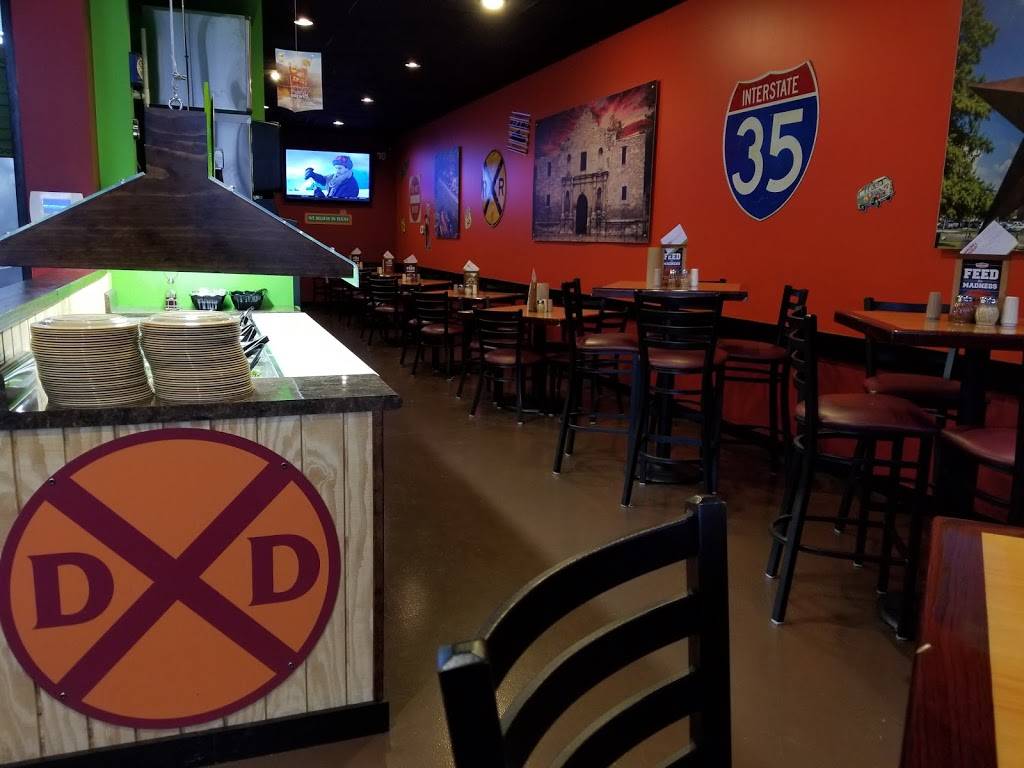 DoubleDaves Pizzaworks Westover | restaurant | 8802 Potranco Rd, San Antonio, TX 78251, USA | 2109413283 OR +1 210-941-3283