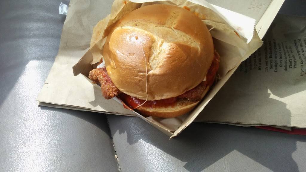 Arbys | restaurant | 2306 Sullivan Gardens Pkwy, Kingsport, TN 37660, USA | 4233498370 OR +1 423-349-8370