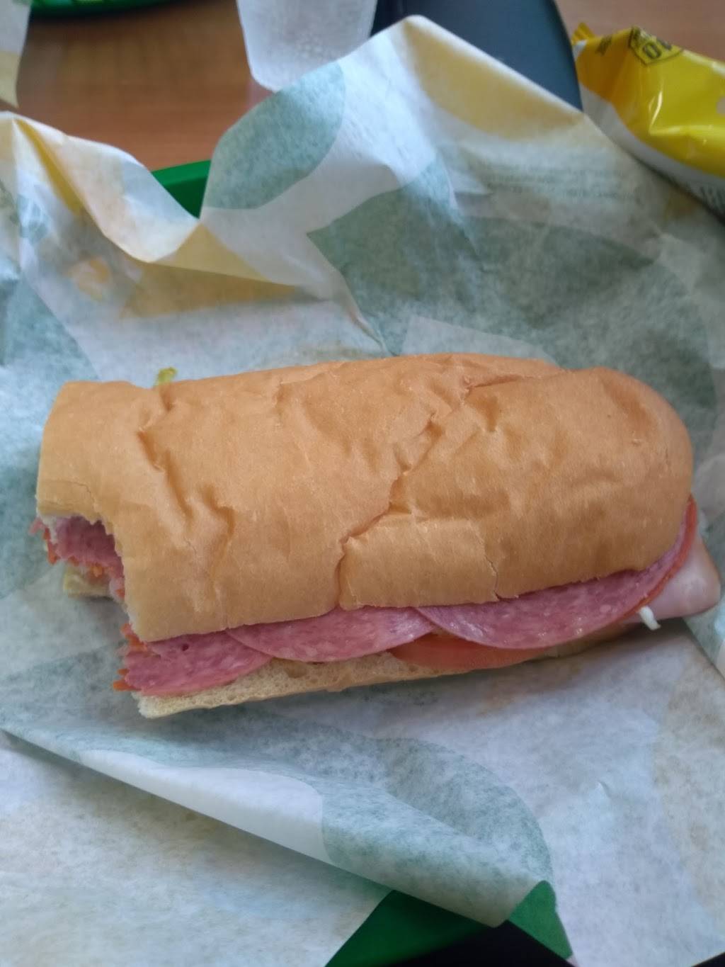 Subway | restaurant | 2290 S Kings Hwy, Myrtle Beach, SC 29577, USA | 8434920560 OR +1 843-492-0560