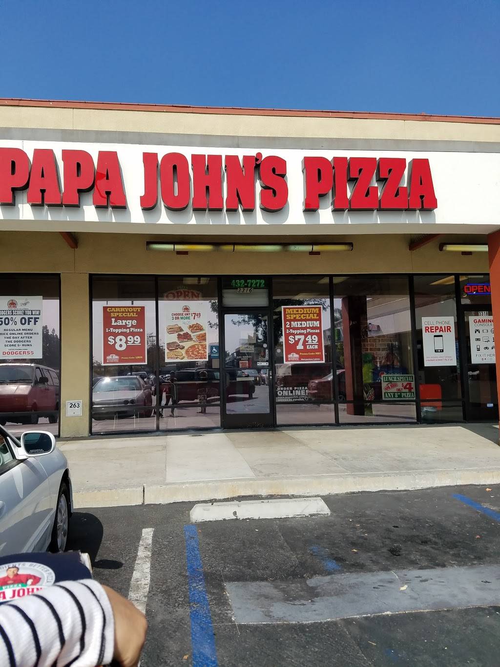 Papa Johns Pizza | restaurant | 3316 S Bristol St, Santa Ana, CA 92704, USA | 7144327272 OR +1 714-432-7272