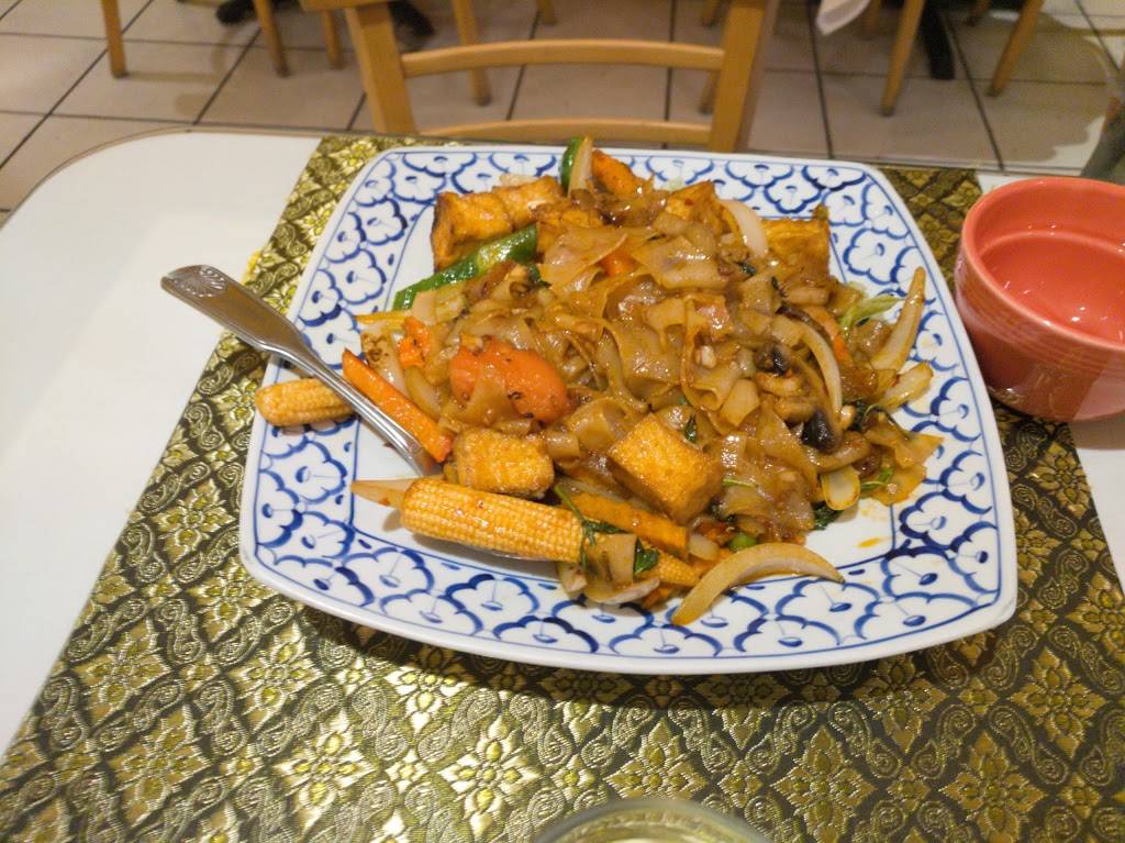 Salathai Thai Cuisine | restaurant | 7258 Rosemead Blvd, San Gabriel, CA 91775, USA | 6262875850 OR +1 626-287-5850