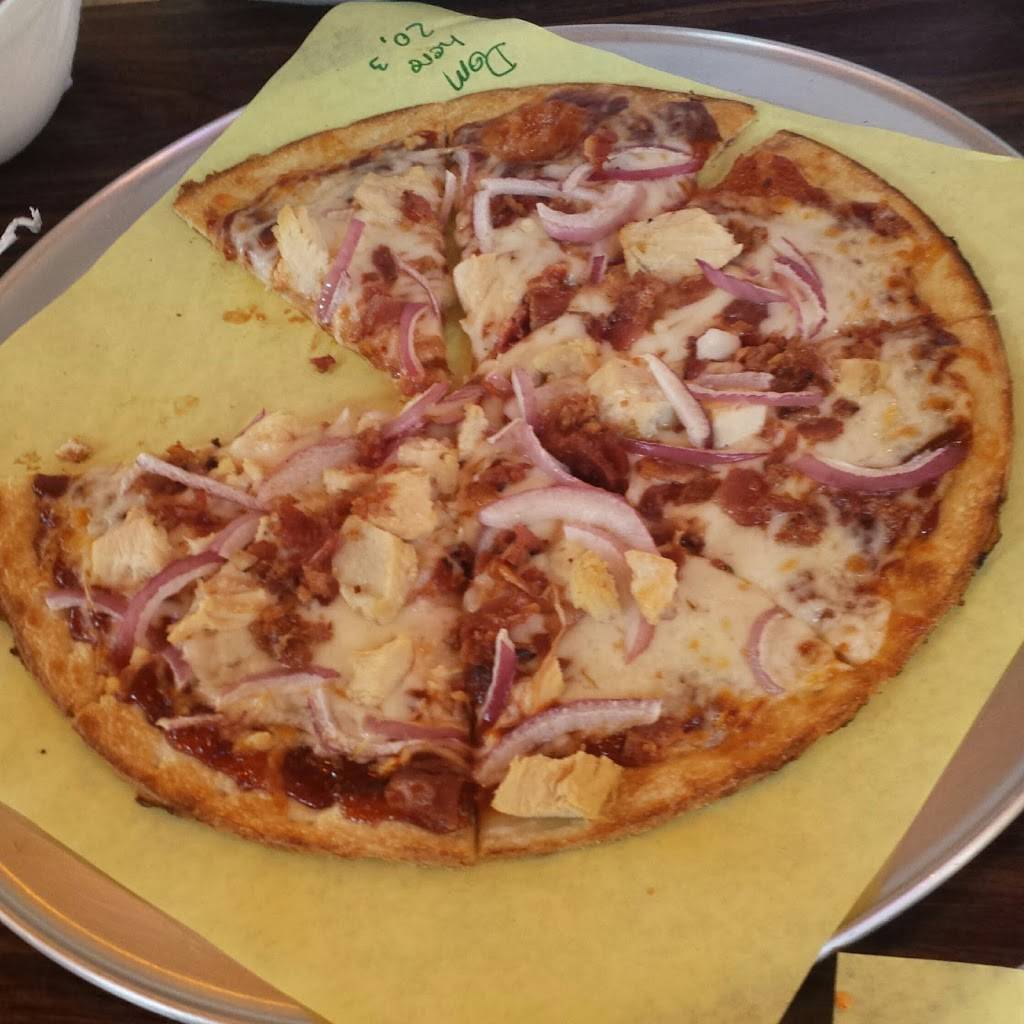 Vail Pizzeria | restaurant | 32123 Temecula Pkwy suite b, Temecula, CA 92592, USA | 9519724775 OR +1 951-972-4775
