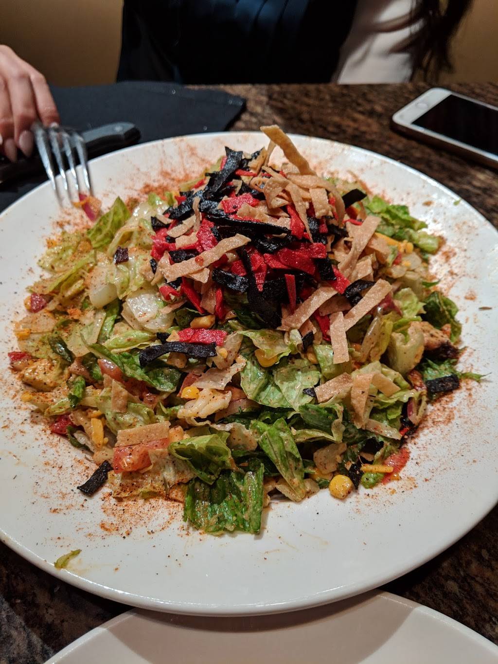 BJs Restaurant & Brewhouse | restaurant | 200 Main St, Huntington Beach, CA 92648, USA | 7143742224 OR +1 714-374-2224