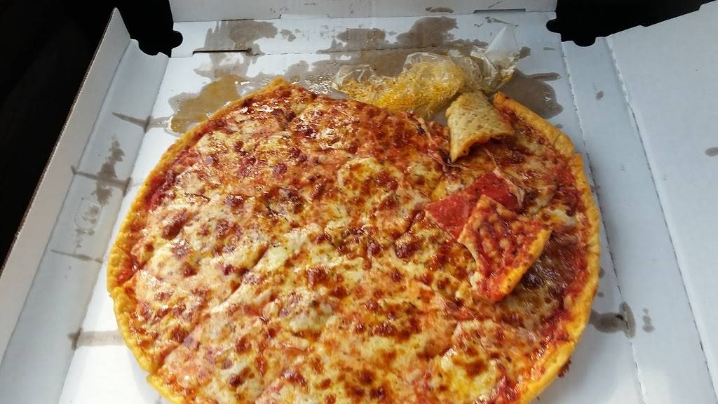 Ricos Pizza | restaurant | 5404 W 25th Ave D, Gary, IN 46406, USA | 2198456300 OR +1 219-845-6300