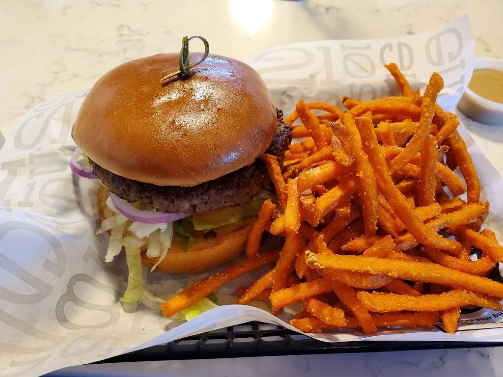 Burger 21 | restaurant | 2500 Old Milton Pkwy #100, Alpharetta, GA 30004, USA | 6783811422 OR +1 678-381-1422