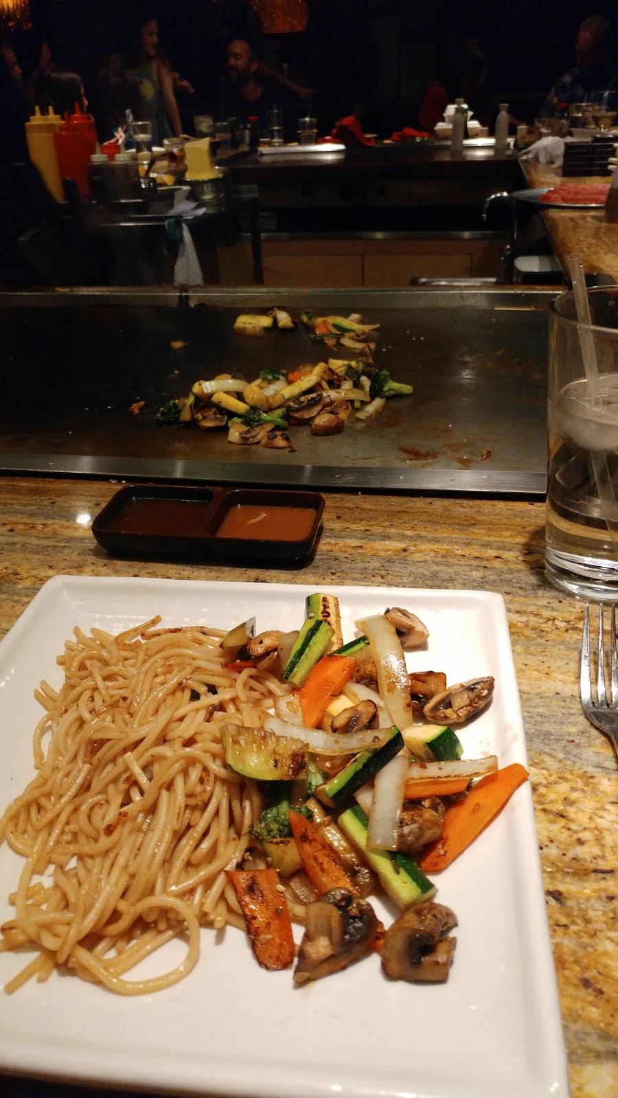 Ohjah Japanese Steakhouse Sushi & Hibachi | restaurant | 8595 S Decatur Blvd #104, Las Vegas, NV 89139, USA | 7028689888 OR +1 702-868-9888