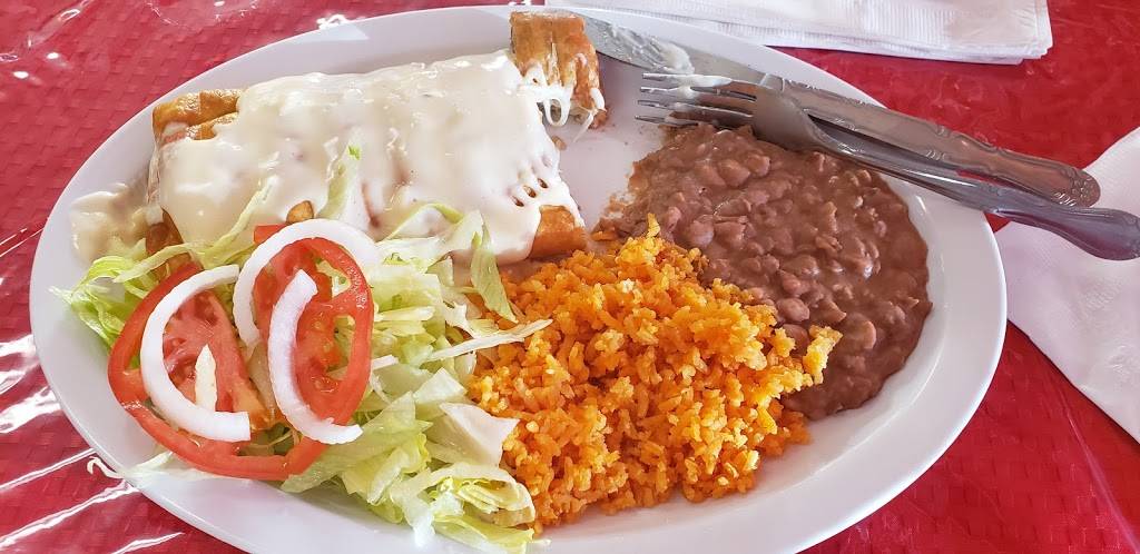 Restaurante Los 3 Hermanos | restaurant | 110 W Orange St, Davenport, FL 33837, USA | 8638662216 OR +1 863-866-2216