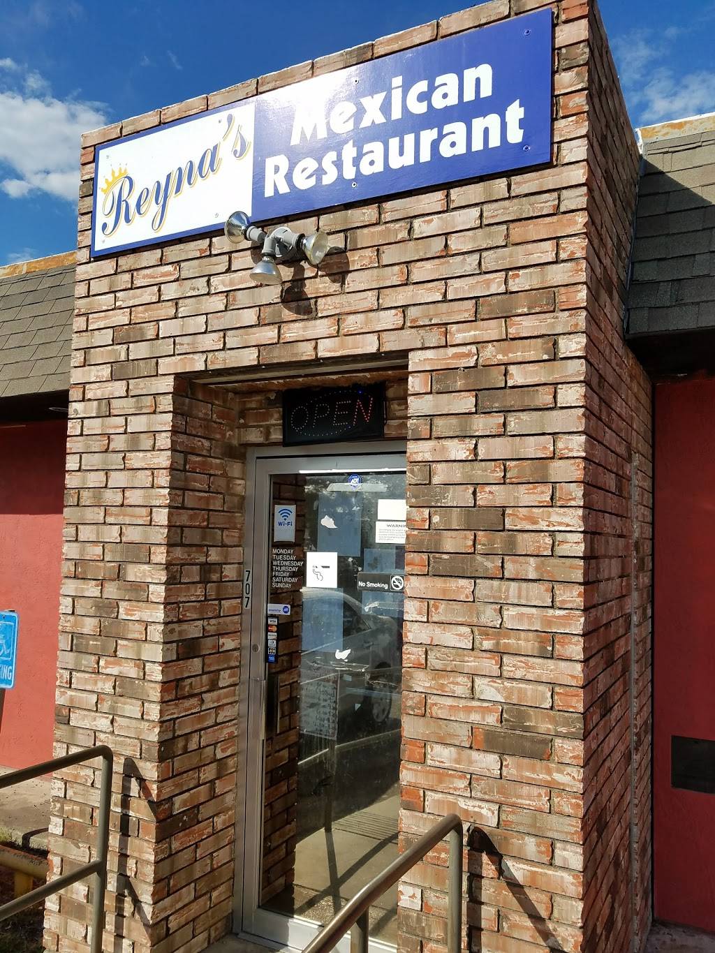 Reynas Mexican Restaurant | restaurant | 707 E Kingsbury St, Seguin, TX 78155, USA | 8304334944 OR +1 830-433-4944