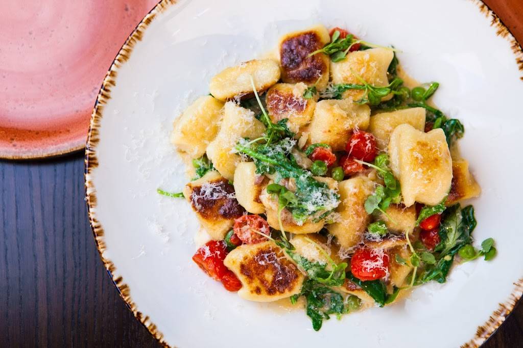 Monnie Burkes | restaurant | 1163 W 18th St, Chicago, IL 60608, USA | 3122432410 OR +1 312-243-2410