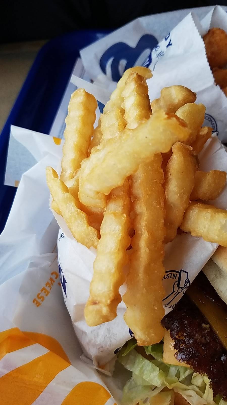 Culvers | restaurant | 7310 W Dempster St, Morton Grove, IL 60053, USA | 8479834341 OR +1 847-983-4341