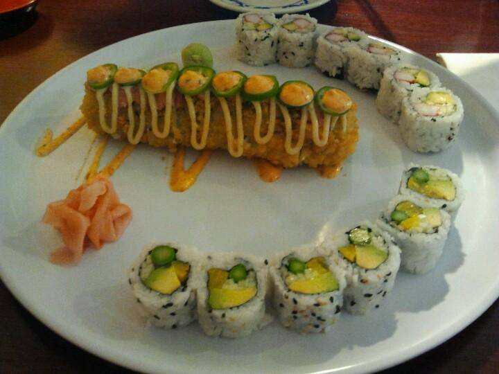 Sushi & Thai | restaurant | 575 N Lapeer Rd, Lake Orion, MI 48362, USA | 2488148400 OR +1 248-814-8400