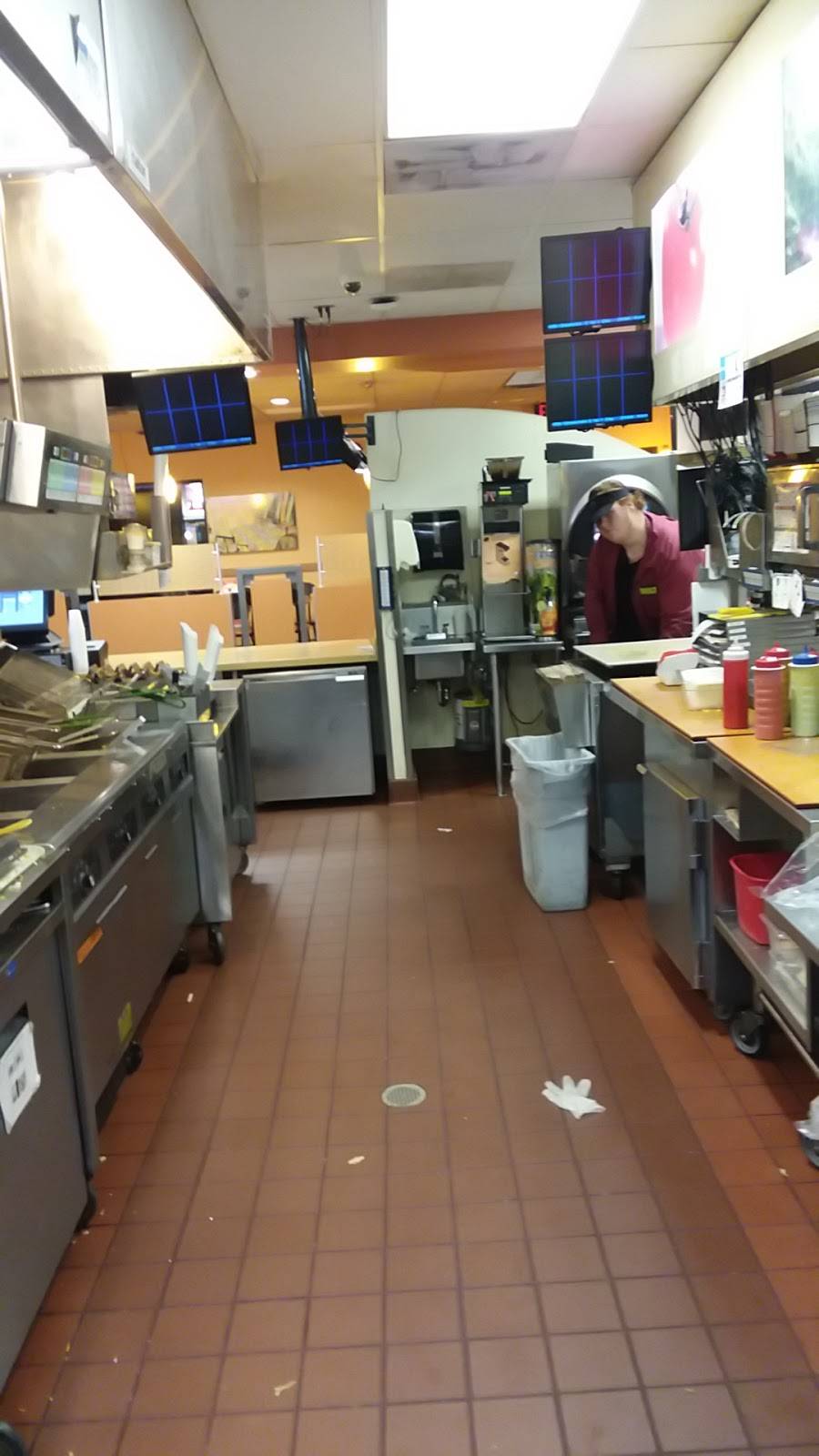 Jack in the Box | restaurant | 1525 Gateway Blvd, Cottage Grove, OR 97424, USA | 5419427010 OR +1 541-942-7010