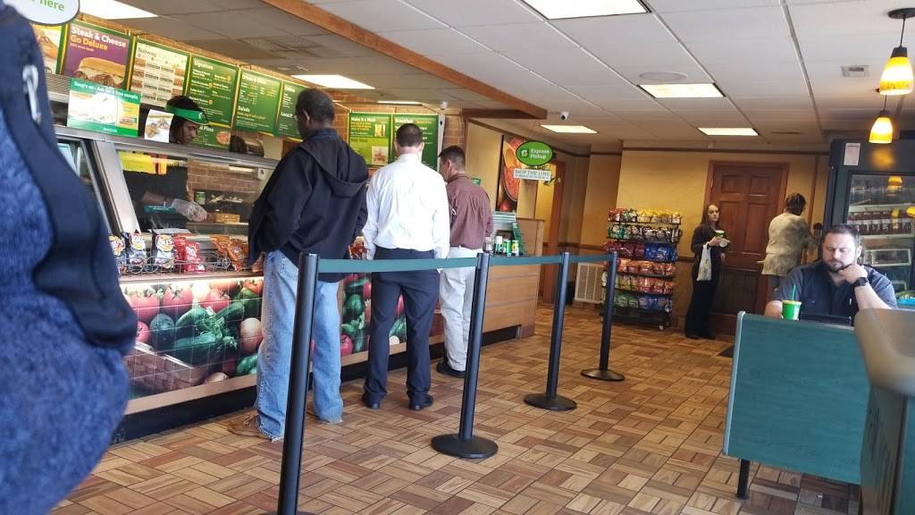 Subway | restaurant | 105 US-123, Seneca, SC 29678, USA | 8648827827 OR +1 864-882-7827